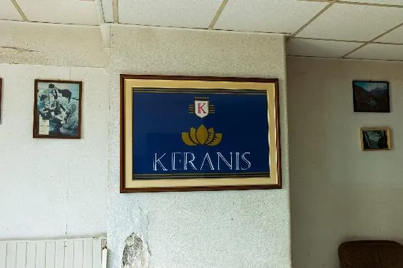 Fabrikanın orijinal Keranis tabelası